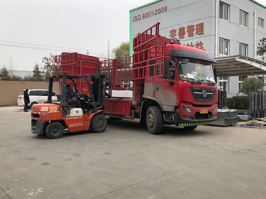 【2020年12月7號】上海候車亭項(xiàng)目第五車發(fā)貨通知